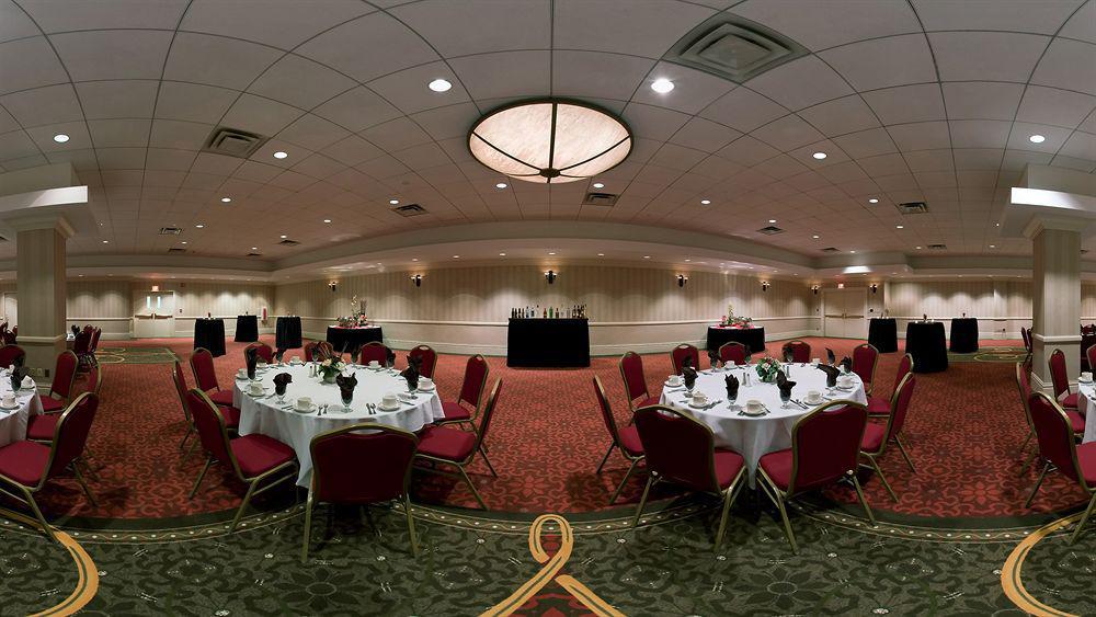 Hilton Appleton Paper Valley Bagian luar foto