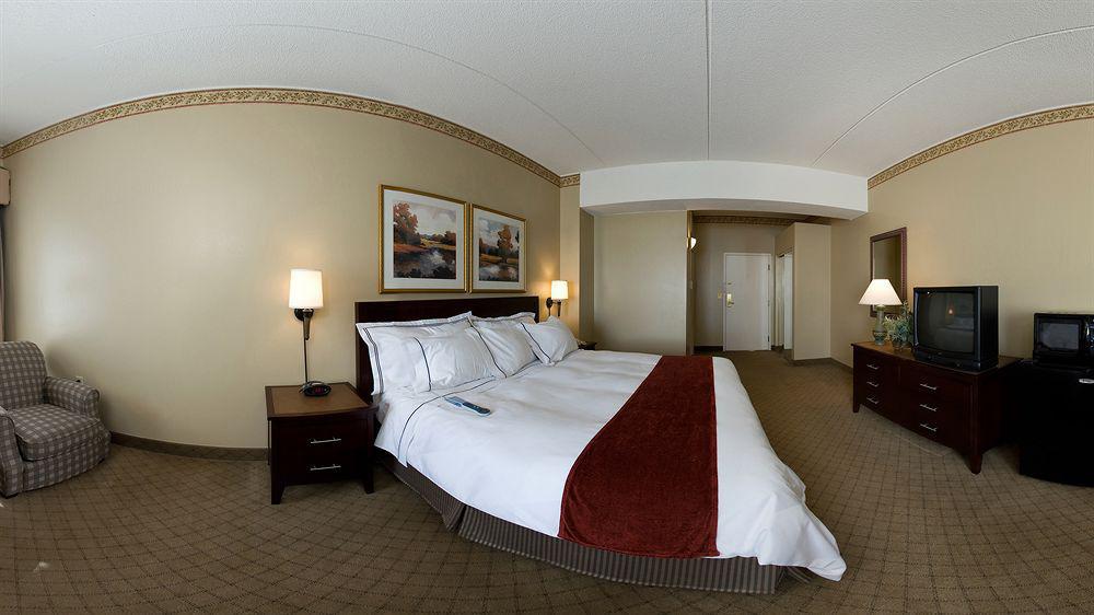 Hilton Appleton Paper Valley Bagian luar foto